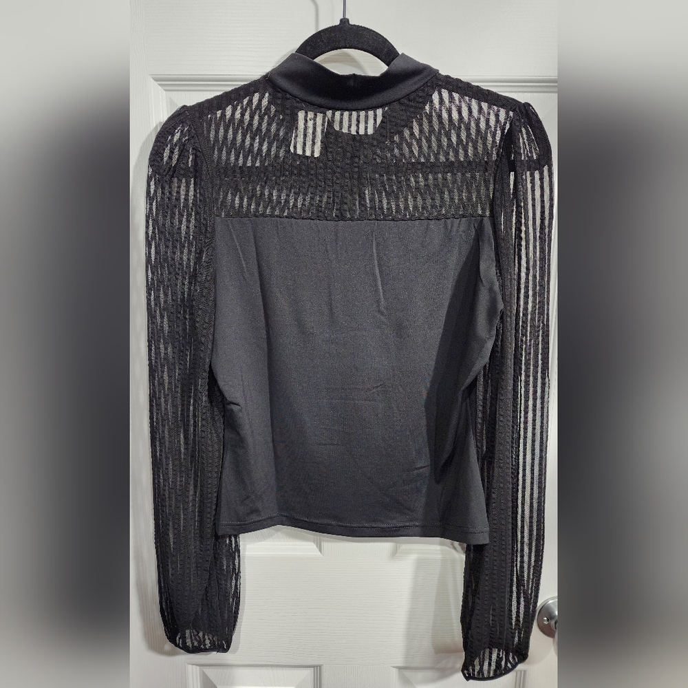 Part Mesh Top - Picture 3 of 5